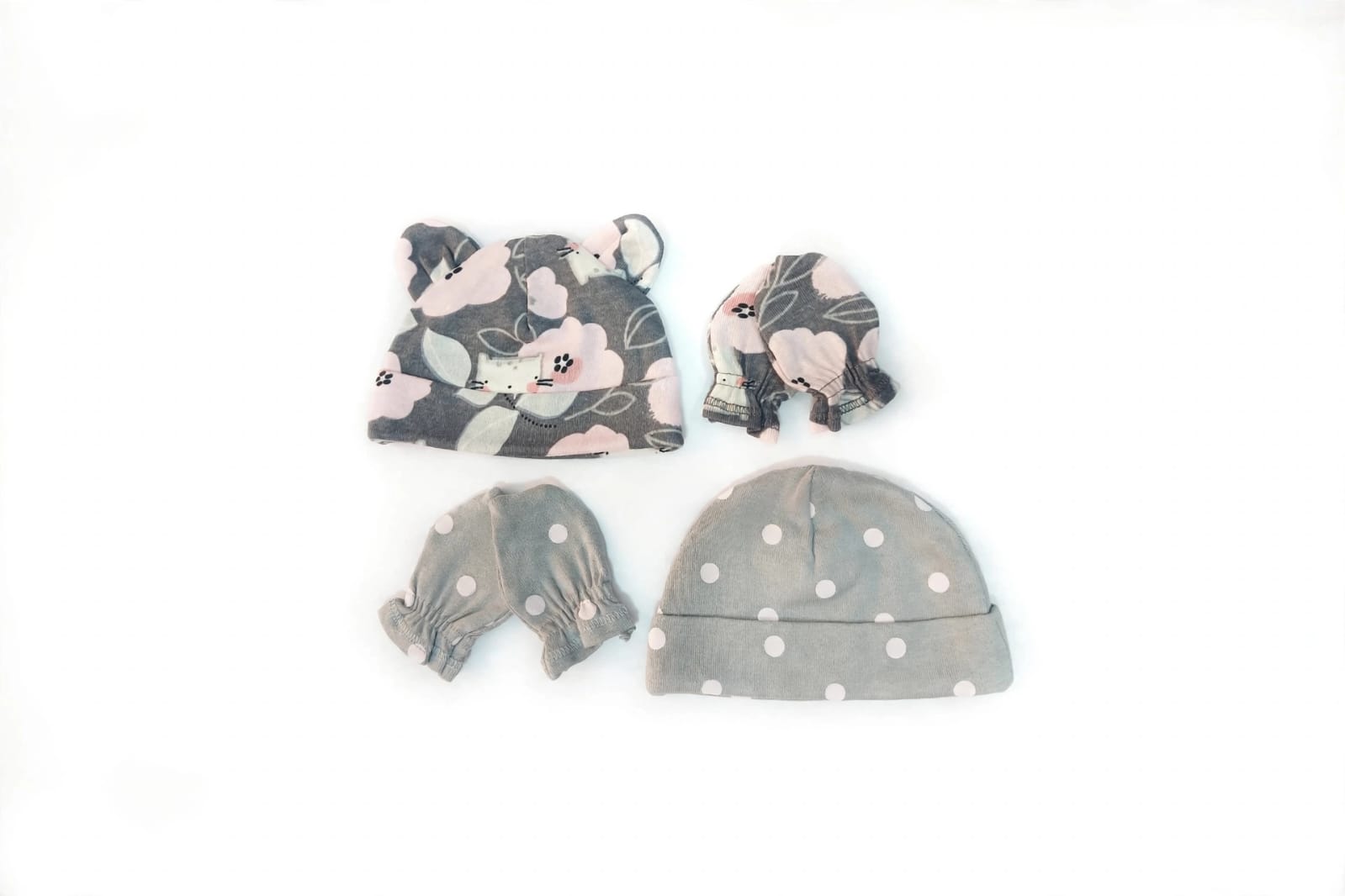 Set De Gorros Y Manoplas Bebé Niña